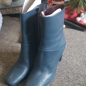 SARTO By Franco Sarto Navy Heeled Boots